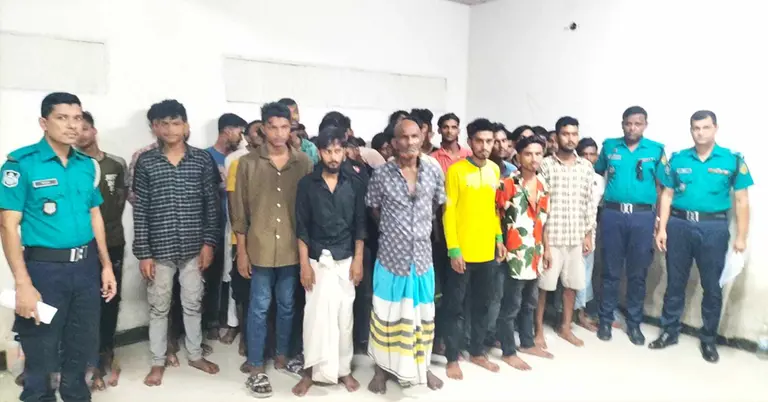 পাটালি গ্রুপের গ্রেপ্তার হওয়া সদস্যরা